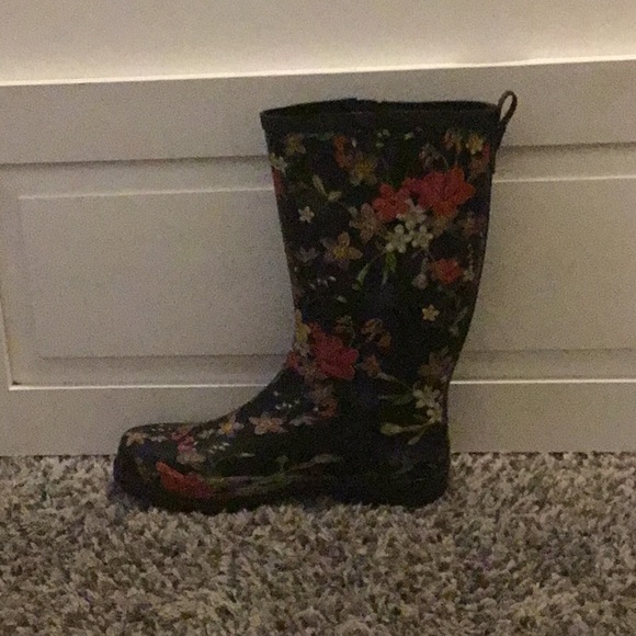 Rain boots - Picture 2 of 2